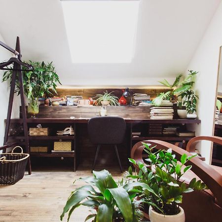 Bunker - The Writer'S Loft Hotel Хошимин Екстериор снимка